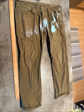 Levi's Olive Green Men's Chinos